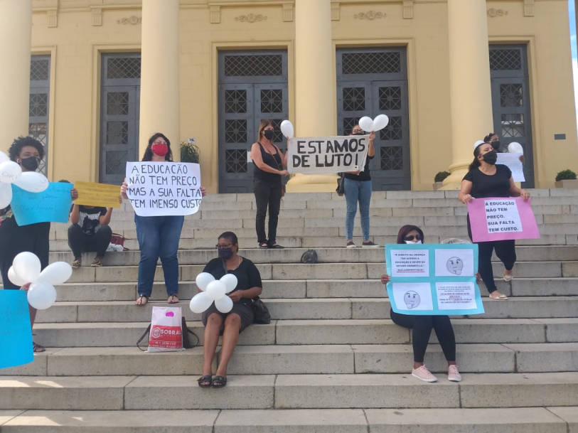 Professores Da Rede Municipal Realizam Manifestação Em Frente à Câmara Folha1 Geral 6417