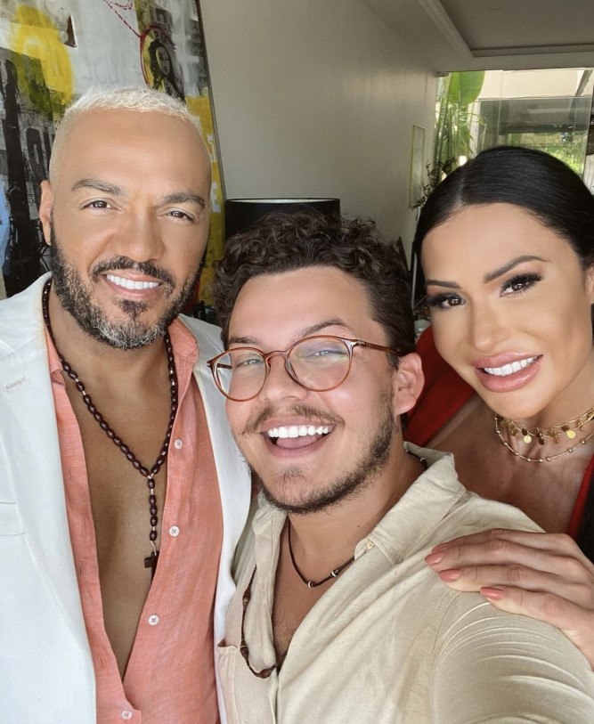 Gabriel Farhat com Belo e Gracyanne Barbosa