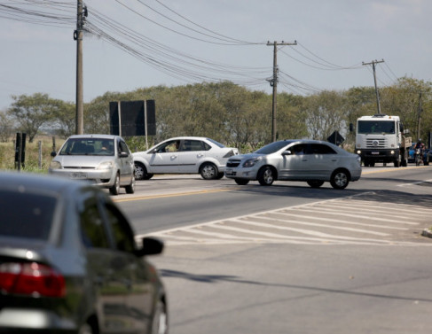 Trnsito na BR 101, em Campos