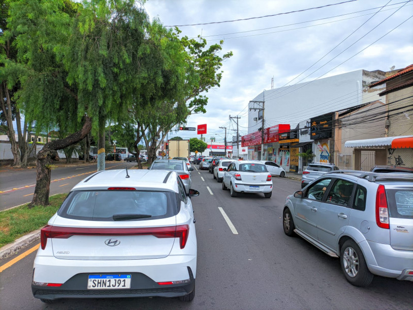 Trânsito em Campos neste sábado (25)