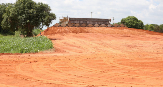 Obras na ponte da integrao