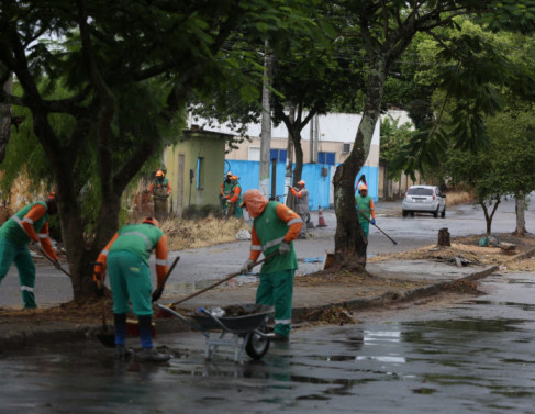 Ao da Limpeza Pblica no Parque Guarus