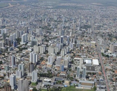 Campos dos Goytacazes, quase 500 mil habitantes, orçamento bilionário e o maior município do Rio de Janeiro em extensão. 