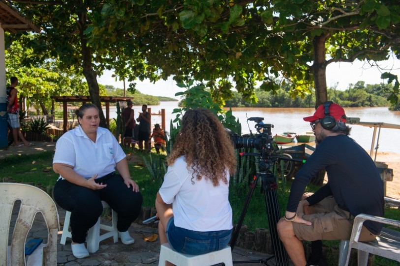 Entrevista de Fernanda Pires, líder da Cooperativa Arte Peixe, para o projeto "Mulheres de Areia: Memórias de Atafona" 