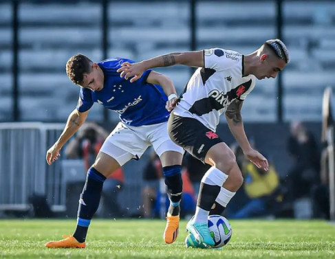 Vasco está invicto há 10 jogos; última derrota foi para o Corinthians, com  o gol de braço de Jô